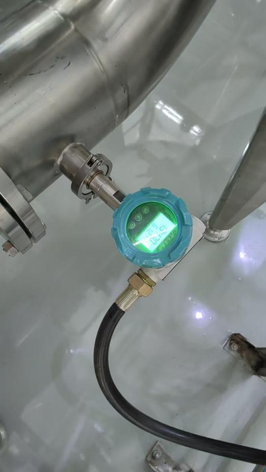 音叉密度計醫(yī)藥行業(yè)濃縮溶液密度（濃度）測量